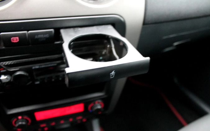Seat Ibiza cena 15900 przebieg: 229000, rok produkcji 2005 z Tarnobrzeg małe 277